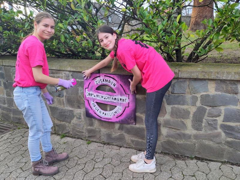 PInk gegen Rassismus